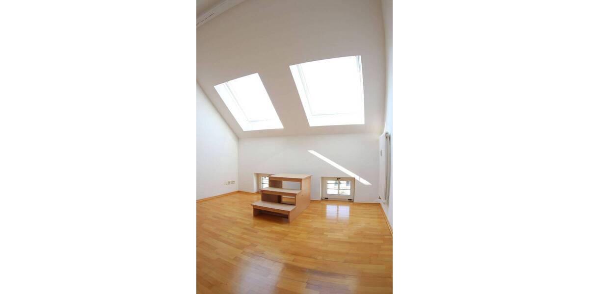 Etagenwohnung Leipzig Zentrum-Nord - 2 Zimmer, 120 m&sup2;, 480.000&euro; | Angebot:25656085