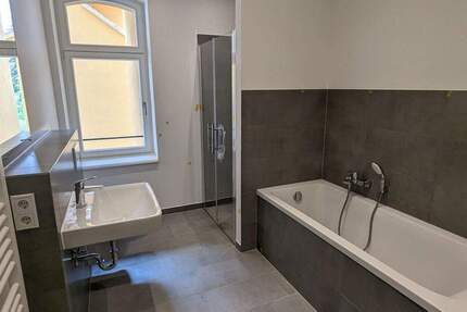 Wohnung Borna - 3 Zimmer, 87 m&sup2;, 660&euro; | Angebot:26359246