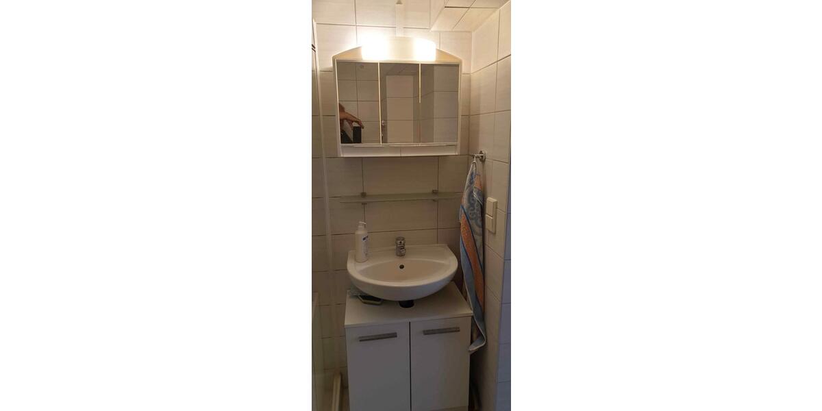 Dachgeschoßwohnung Leipzig Nord - 1 Zimmer, 18 m&sup2;, 400&euro; | Angebot:25964139