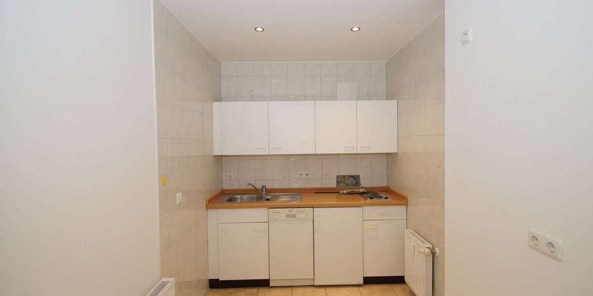 Erweiterung möglich! Büro- Praxiseinheit mit 77m² im Waldstraßenviertel! 3 zimmer