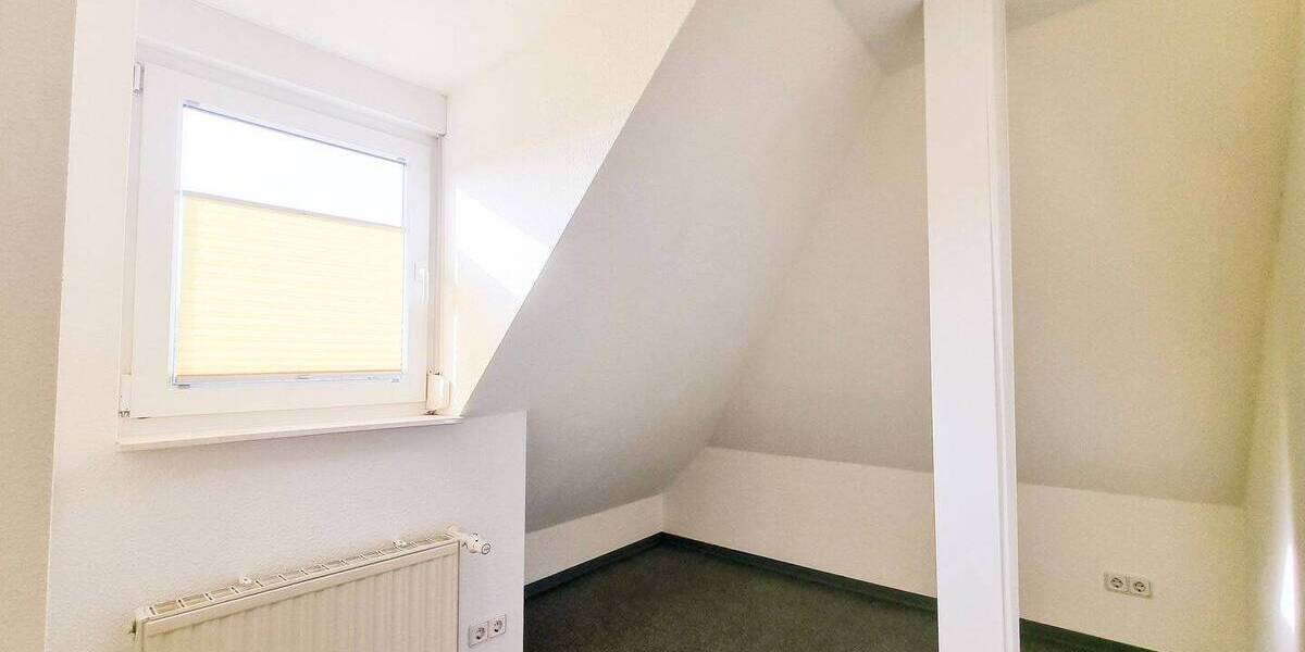 Etagenwohnung Leipzig Marienbrunn - 3 Zimmer, 84 m&sup2;, 1.009&euro; | Angebot:26916656