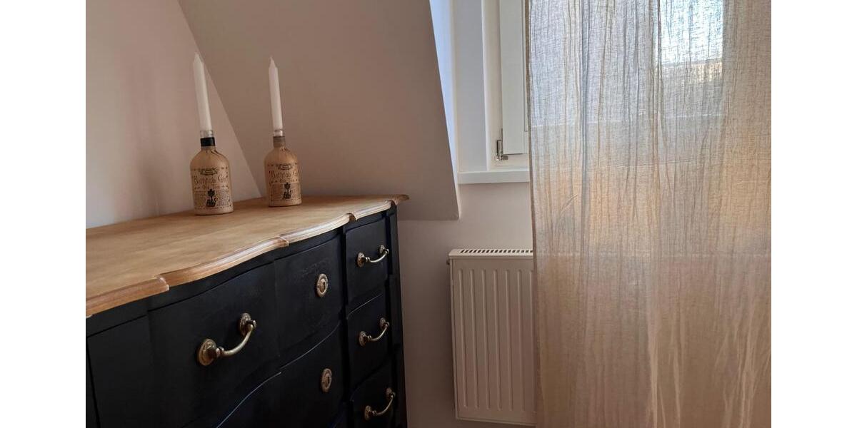 Dachgeschoßwohnung Leipzig - 2 Zimmer, 45 m&sup2;, 1.000&euro; | Angebot:25418650