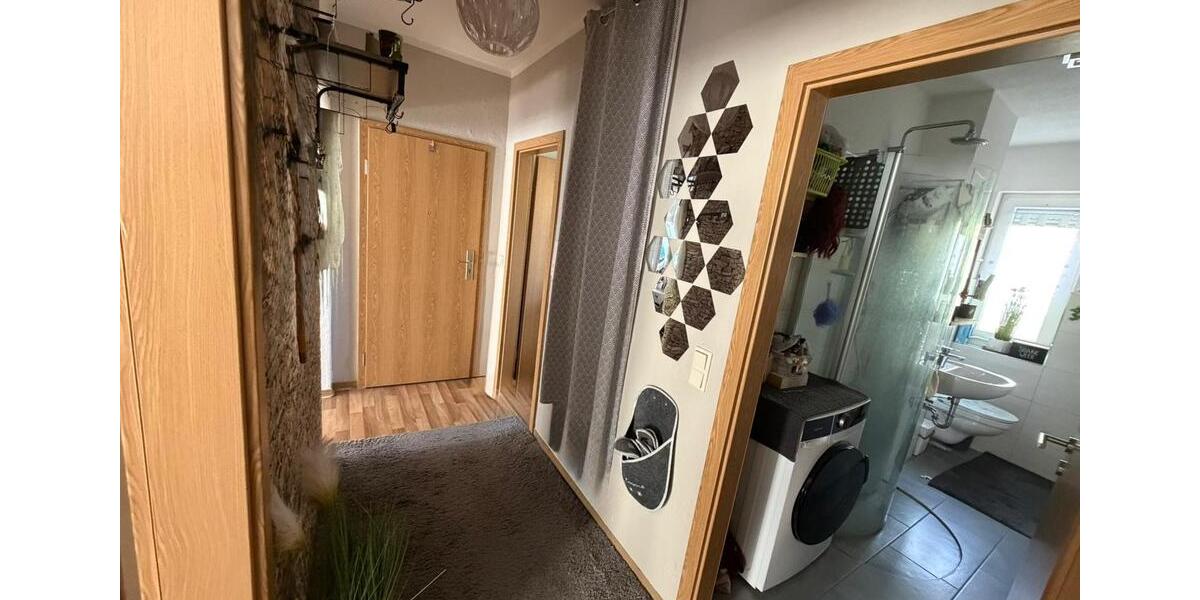 Erdgeschoßwohnung Hohenmölsen - 3 Zimmer, 60 m&sup2;, 580&euro; | Angebot:25311507