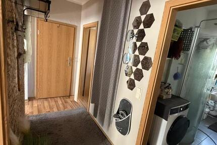 Wohnung Hohenmölsen - 3 Zimmer, 60 m&sup2;, 580&euro; | Angebot:25311507