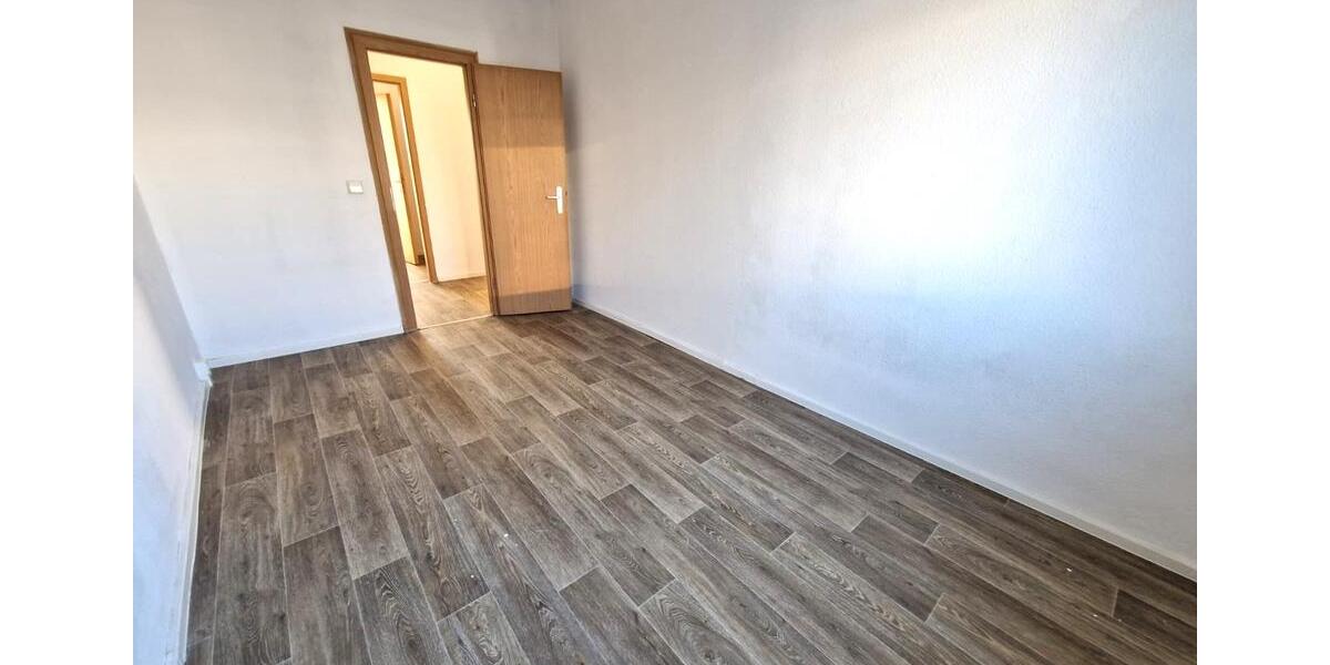 Etagenwohnung Leipzig West - 4 Zimmer, 90 m&sup2;, 731&euro; | Angebot:25322160