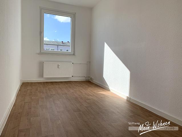 Etagenwohnung Bad Dürrenberg - 4 Zimmer, 76 m&sup2;, 490&euro; | Angebot:26635051