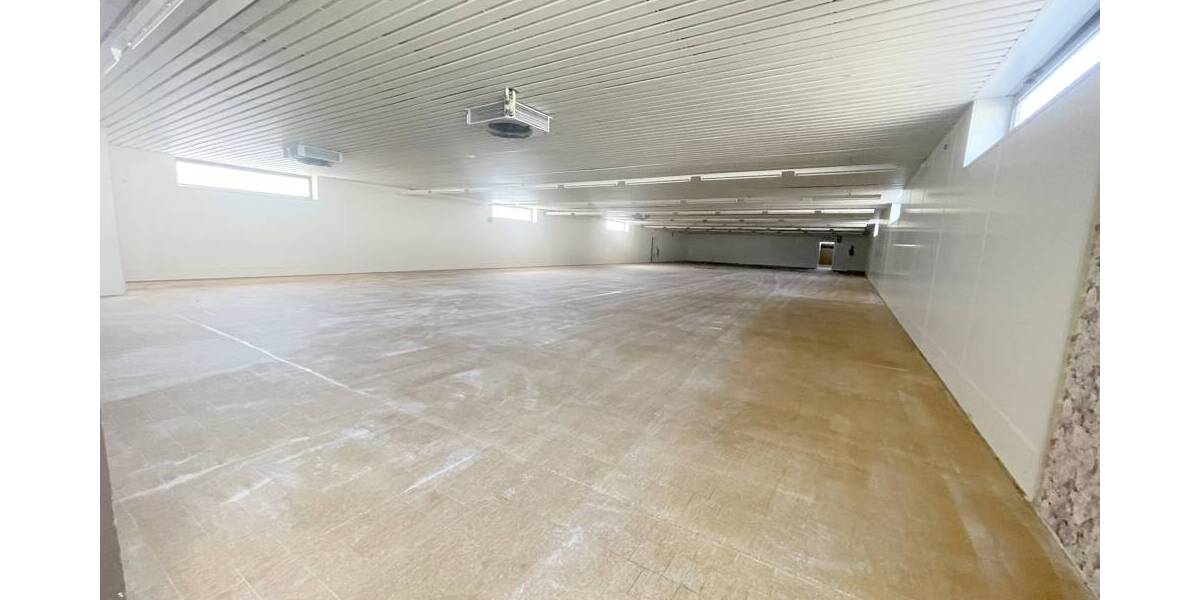 Gewerbeobjekt Leipzig Böhlitz-Ehrenberg - 3.285&euro; | Angebot:25689032