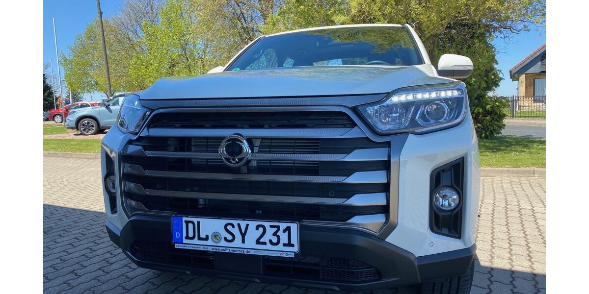 SsangYong MUSSO 25.595 km 38.989 &euro; Grimma 04668