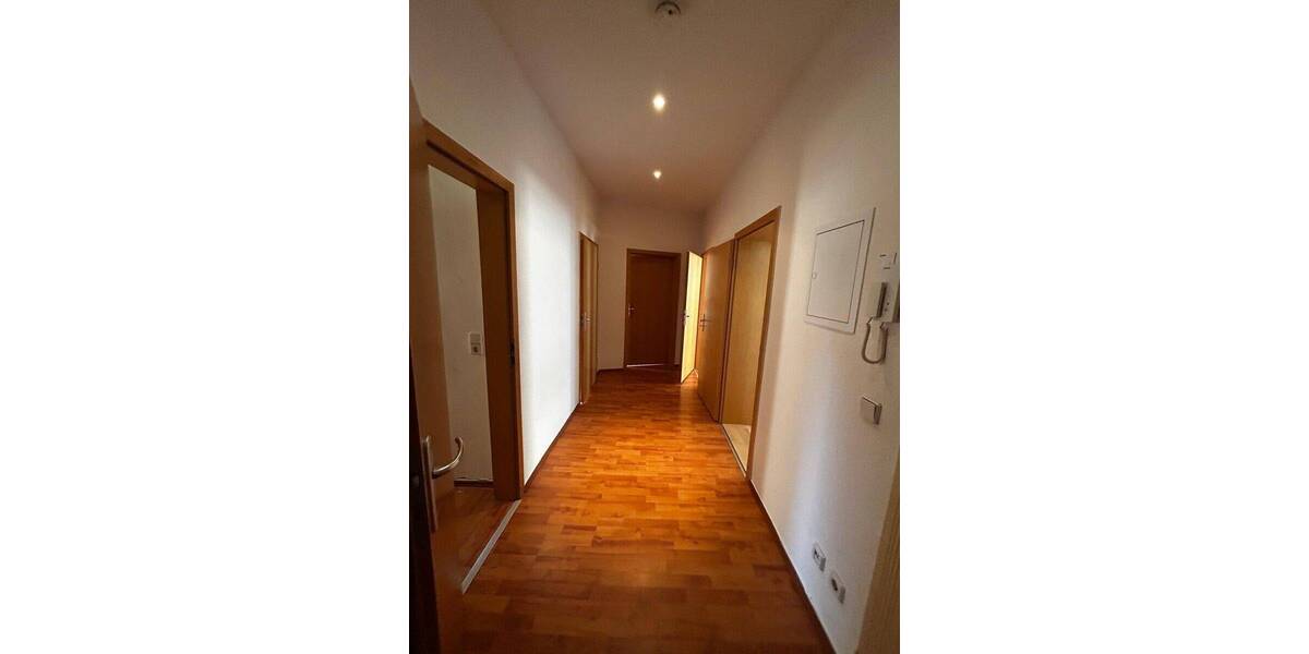 Etagenwohnung Leipzig Neulindenau - 2 Zimmer, 63 m&sup2;, 580&euro; | Angebot:26908925