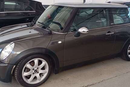 Mini One 156.400 km 3.790 &euro; Leipzig 04179