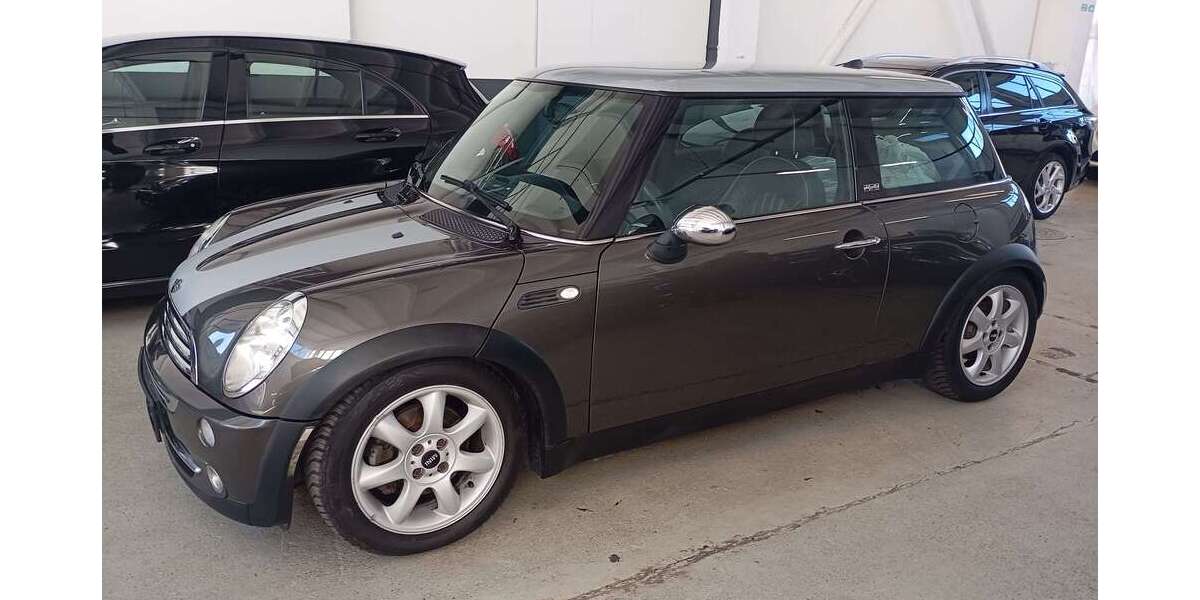 Mini One 156.400 km 3.790 &euro; Leipzig 04179