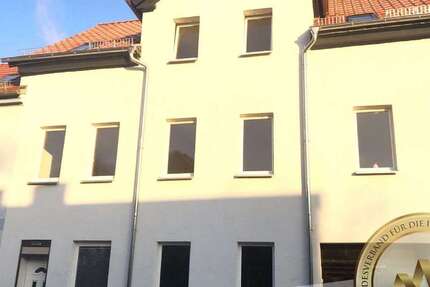 Haus Zwenkau - 8 Zimmer, 180 m&sup2;, 390.000&euro; | Angebot:25399052