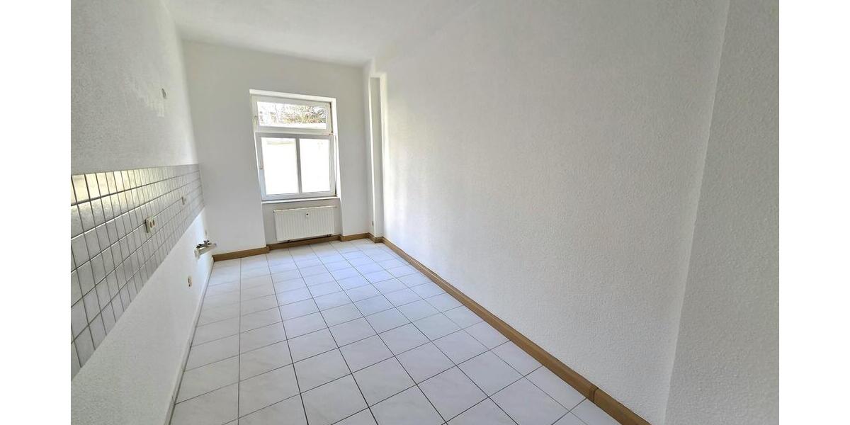 Großzügige 1-Zimmer-Wohnung mit Parkettfußboden und Tageslichtbad! - Erdgeschoßwohnung Leipzig Stötteritz | Angebot:25417118