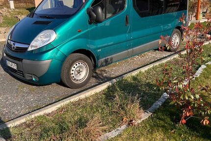Opel Vivaro 194.000 km 13.000 &euro; Grimma 04668