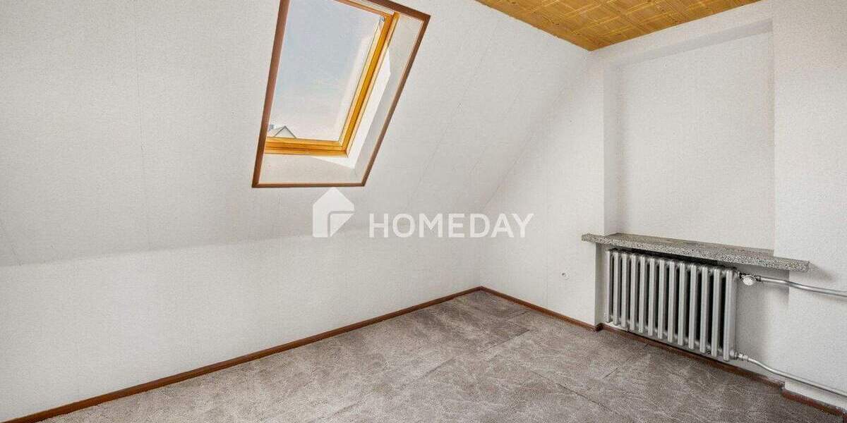 Einfamilienhaus Schkeuditz Wolteritz - 8 Zimmer, 150 m&sup2;, 260.000&euro; | Angebot:25775243