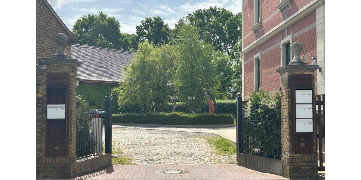 Start 2026 - Modernes Stadthaus im denkmalgeschützten Ensemble 5 zimmer