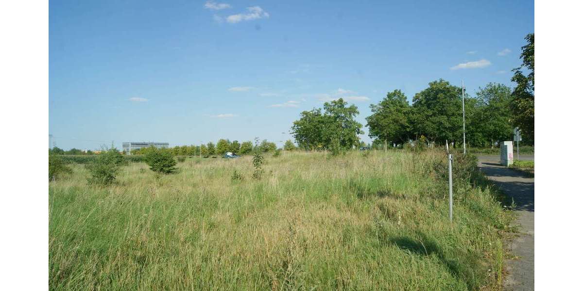 bis 8.200 m² BGF großes Baugrundstück für Geschossbau, WOHNEN & GEWERBE zimmer