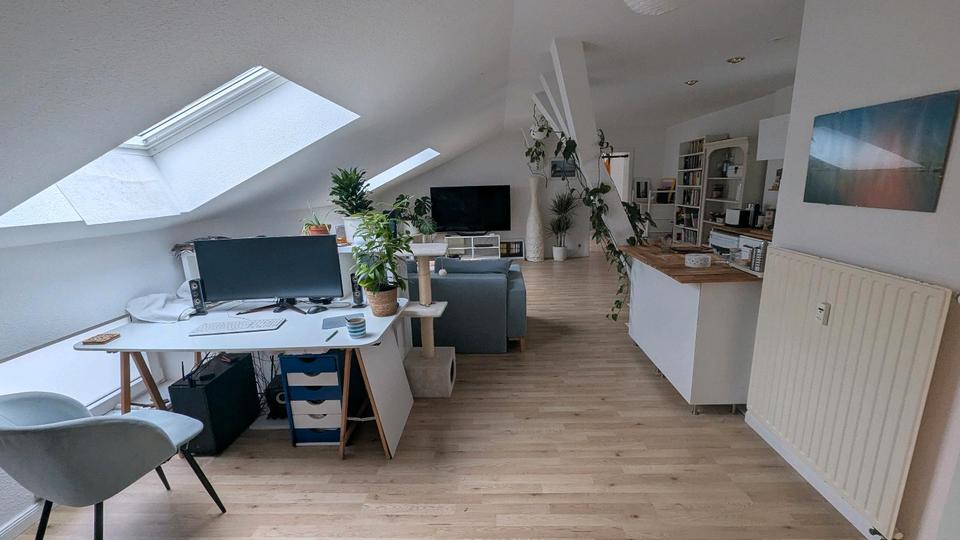 2 Zimmer Dachgeschosswohnung Plagwitz Untermiete bis Februar 2 zimmer