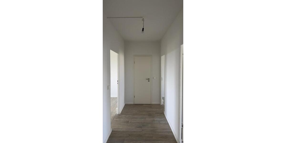 Etagenwohnung Leipzig Lausen-Grünau - 3 Zimmer, 68 m&sup2;, 480&euro; | Angebot:26662735