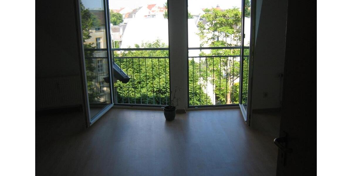 Dachgeschoßwohnung Leipzig Süd - 1.5 Zimmer, 43 m&sup2;, 125.000&euro; | Angebot:26481049