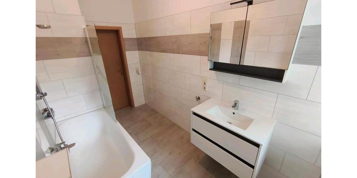 Hochparterre Leipzig Ost - 1 Zimmer, 44 m&sup2;, 750&euro; | Angebot:26664082