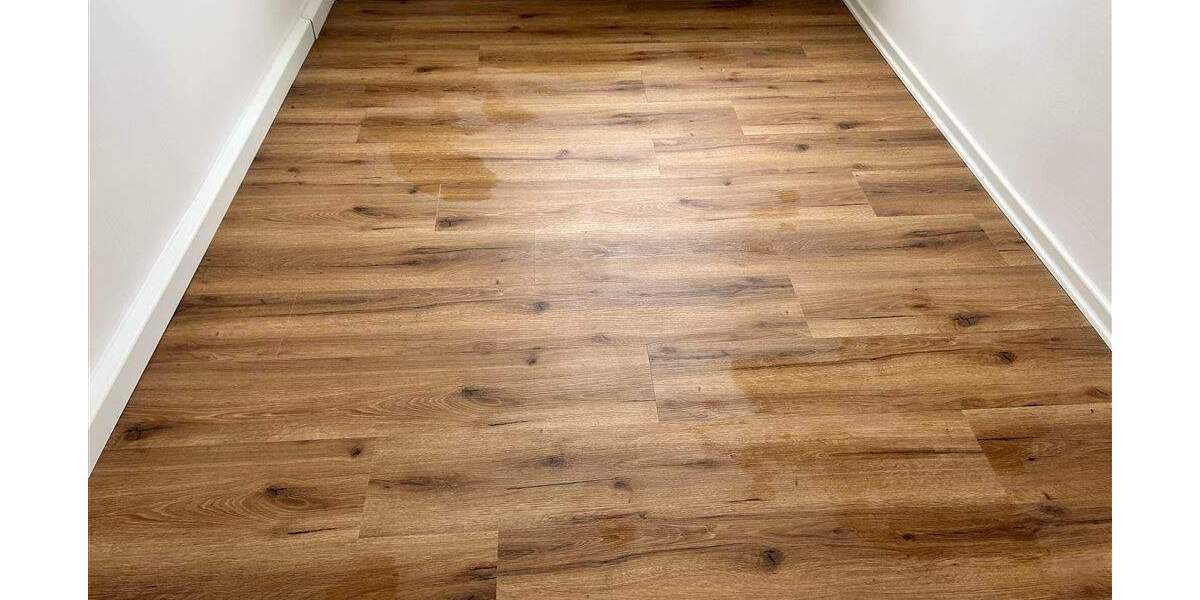 Etagenwohnung Hohenmölsen - 3 Zimmer, 61 m&sup2;, 75.000&euro; | Angebot:25836818