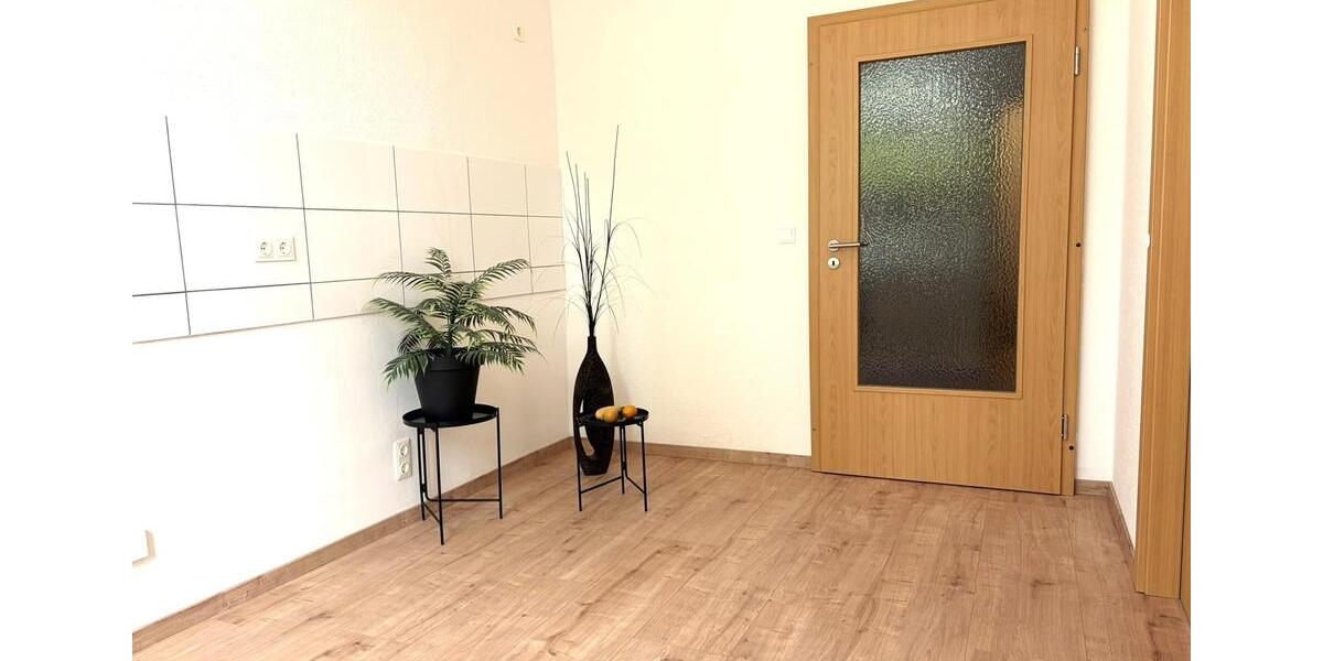 Erdgeschoßwohnung Wurzen - 1 Zimmer, 49 m&sup2;, 375&euro; | Angebot:26412655