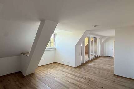 Wohnung Leipzig Südost - 4 Zimmer, 124 m&sup2;, 1.362&euro; | Angebot:26976118