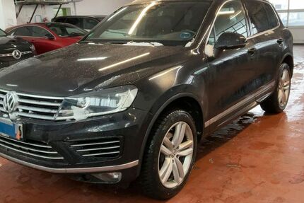 VW Touareg 126.353 km 30.990 &euro; Taucha bei Leipzig 04425