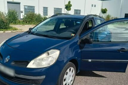Renault Clio 175.634 km 2.300 € Leipzig 04229