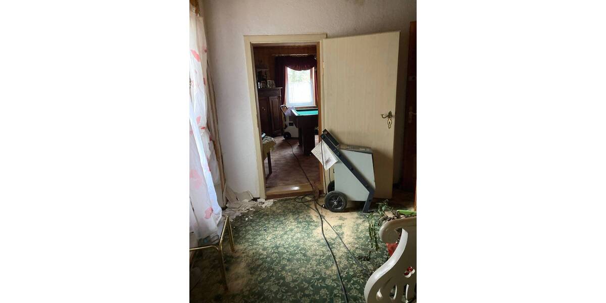 Mehrfamilienhaus, Wohnhaus Bad Lausick - 8 Zimmer, 235 m&sup2;, 159.000&euro; | Angebot:26142639