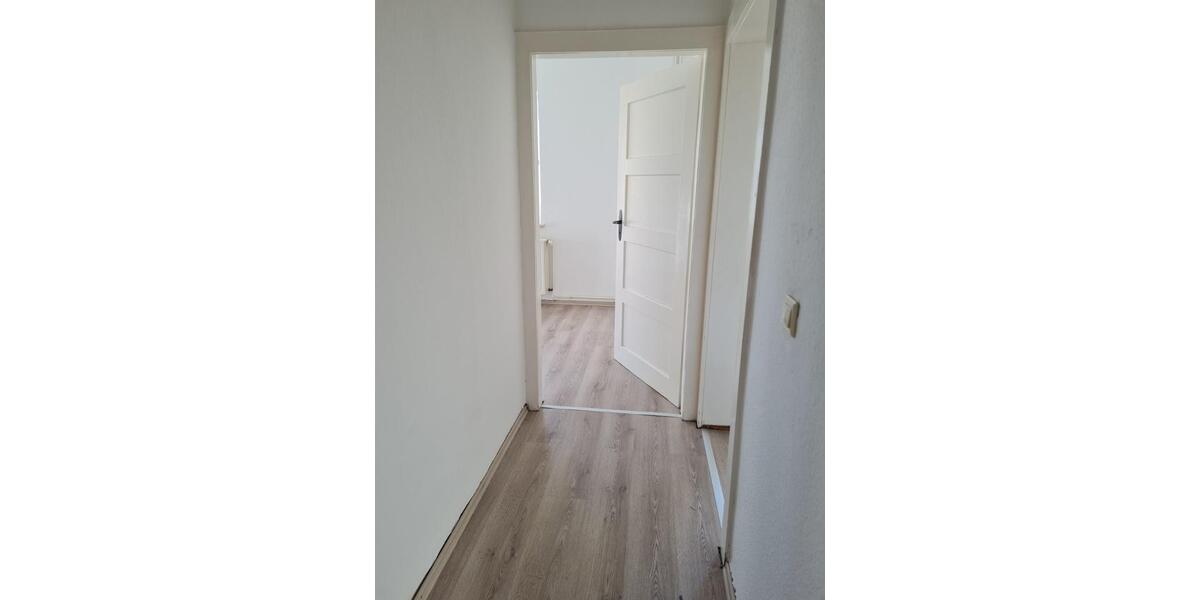 Erdgeschoßwohnung Sandersdorf-Brehna Roitzsch - 2 Zimmer, 43 m&sup2;, 280&euro; | Angebot:25340124