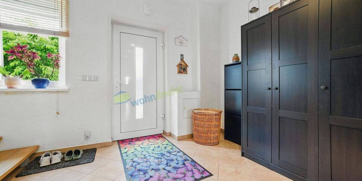 Mehrfamilienhaus, Wohnhaus Leipzig Großzschocher - 8 Zimmer, 260 m&sup2;, 775.000&euro; | Angebot:26410337