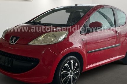 Peugeot 107 105.944 km 1.499 &euro; Brehna 06796