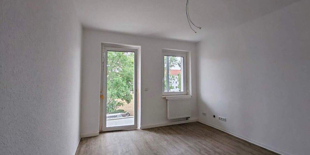 Etagenwohnung Merseburg - 3 Zimmer, 71 m&sup2;, 427&euro; | Angebot:25800673