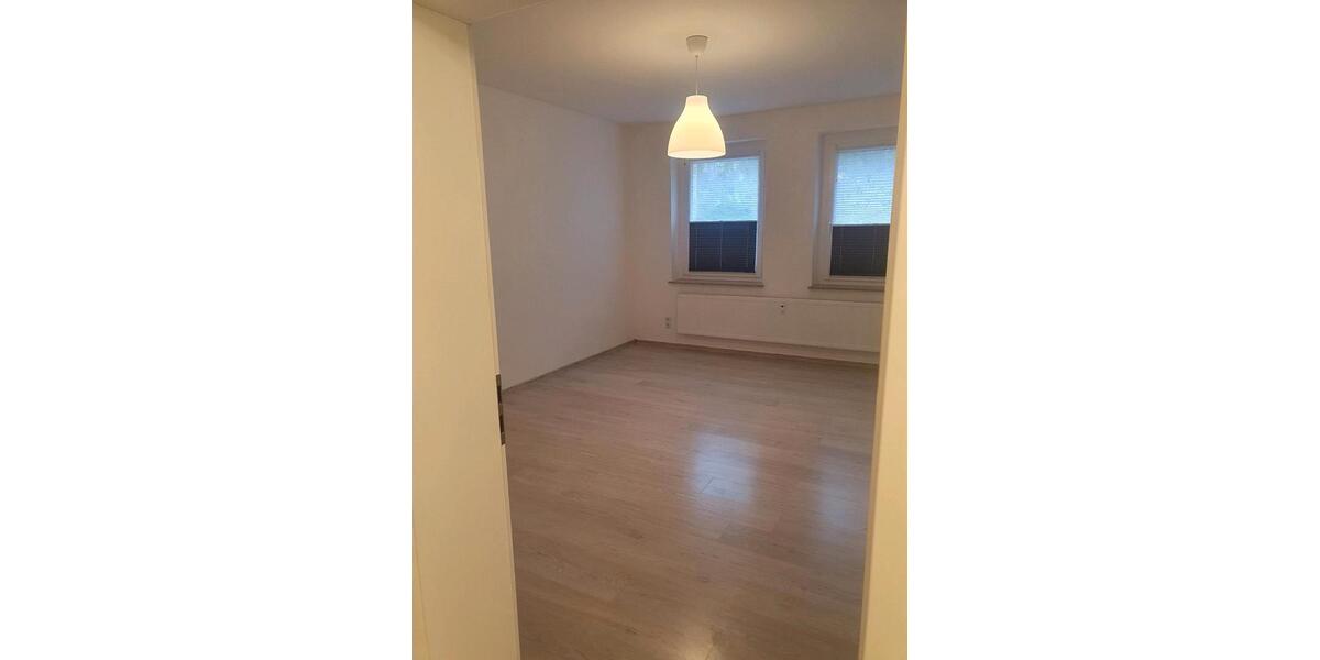 Erdgeschoßwohnung Eilenburg - 2 Zimmer, 67 m&sup2;, 659&euro; | Angebot:26237974