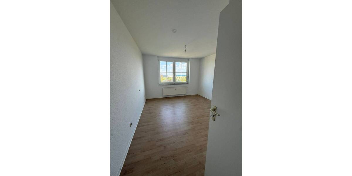 Zimmer Kabelsketal Großkugel - 3 Zimmer, 65 m&sup2;, 488&euro; | Angebot:26472307