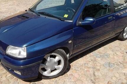 Renault Clio 171.500 km 7.400 € Leipzig 04107
