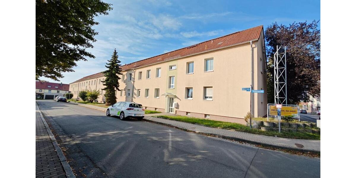 Erdgeschoßwohnung Kitzscher - 2 Zimmer, 50 m&sup2;, 293&euro; | Angebot:26674745