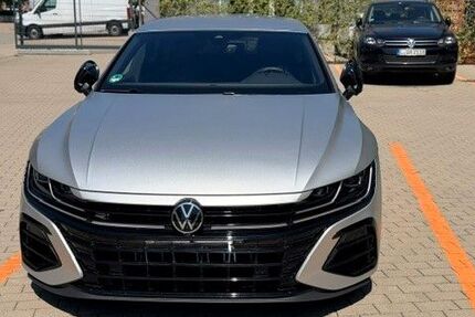VW Arteon 54.000 km 37.400 &euro; Brandis 04821