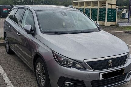 Peugeot 308 83.000 km 9.499 &euro; Leipzig 04319