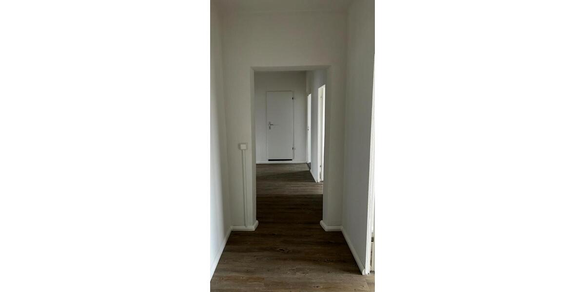 Etagenwohnung Leipzig Lausen-Grünau - 3 Zimmer, 90 m&sup2;, 485&euro; | Angebot:22305147