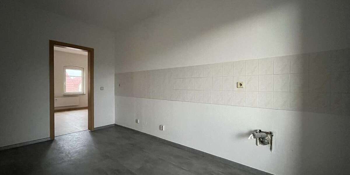 Etagenwohnung Pegau Carsdorf - 1 Zimmer, 38 m&sup2;, 350&euro; | Angebot:24587103