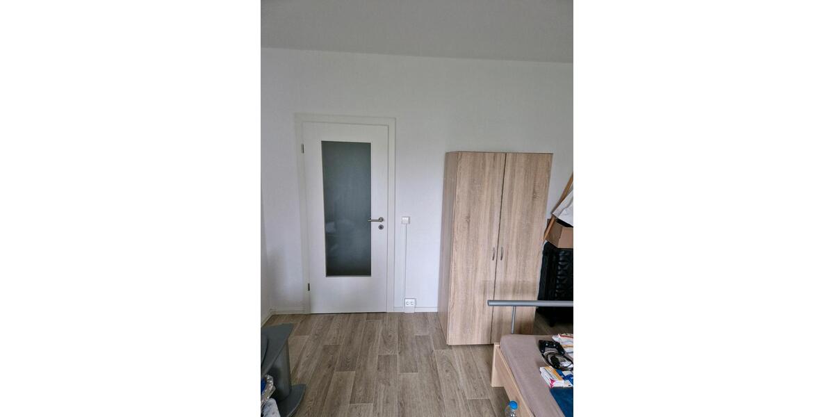 Etagenwohnung Leipzig Lausen-Grünau - 1 Zimmer, 33 m&sup2;, 490&euro; | Angebot:26440166