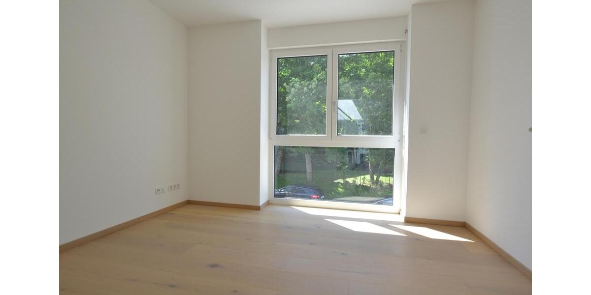 Reihenhaus Leipzig Ost - 4 Zimmer, 147 m&sup2;, 2.076&euro; | Angebot:24747257