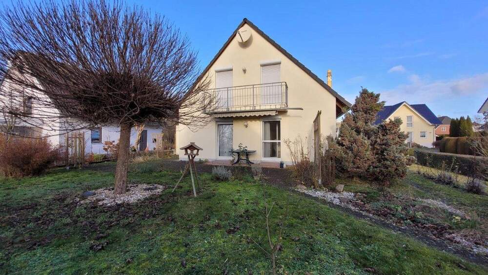 Einfamilienhaus Borna - 5 Zimmer, 90 m&sup2;, 319.000&euro; | Angebot:25733734