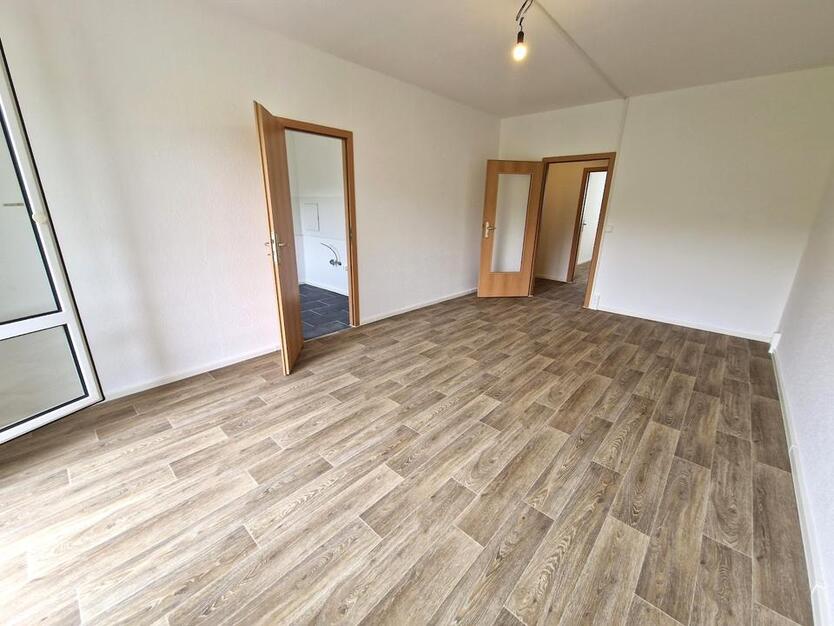 *NEU* 3-Zimmer-Wohnung mit Balkon in Leipzig-Grünau zimmer