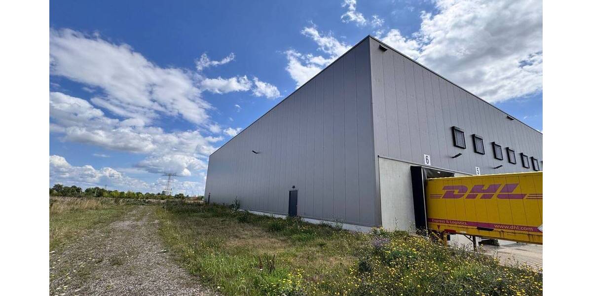 Moderne, energieeffiziente Logistikhalle mit Verwaltung - Raum Leipzig-Halle zimmer