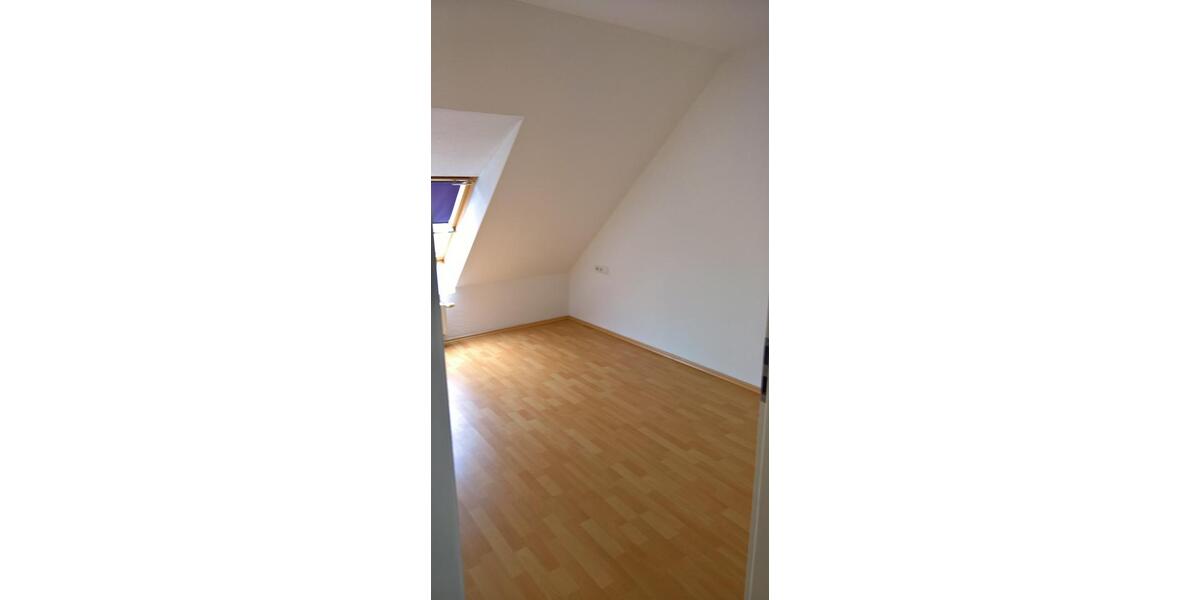 Dachgeschoßwohnung Leipzig Ost - 2 Zimmer, 40 m&sup2;, 135.000&euro; | Angebot:24827633