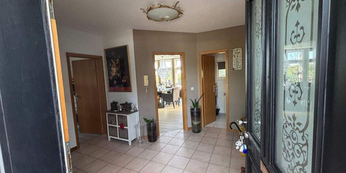 Doppelhaushälfte Schkeuditz - 5 Zimmer, 169 m&sup2;, 440.000&euro; | Angebot:25066654